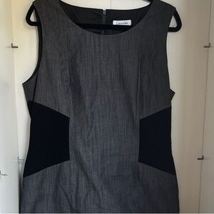 Elegant Calvin Klein Gray Sleeveless Dress